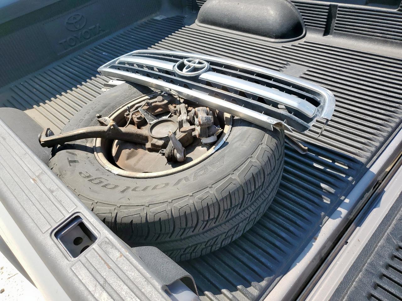 2001 Toyota Tundra Access Cab VIN: 5TBRT34141S156651 Lot: 84236455