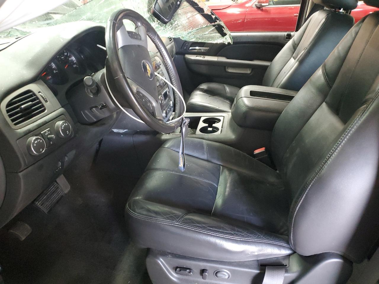 2011 Chevrolet Avalanche Lt VIN: 3GNTKFE38BG209439 Lot: 81909405