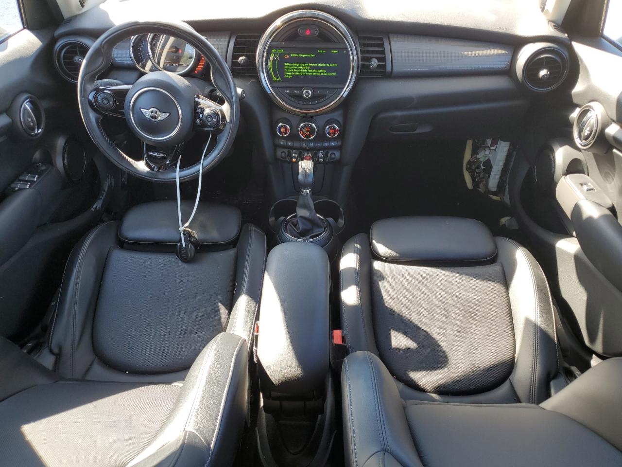 2016 Mini Cooper VIN: WMWXU1C57G2D10287 Lot: 84042465