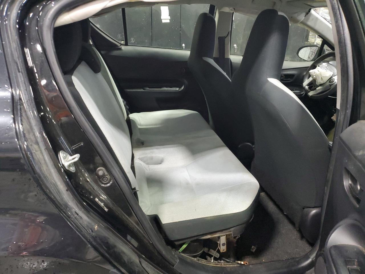 2015 Toyota Prius C VIN: JTDKDTB37F1586740 Lot: 91448265