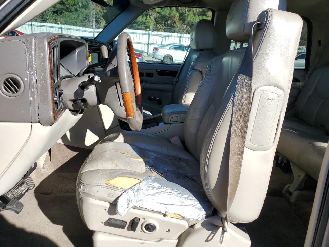 2003 Cadillac Escalade Luxury VIN: 1GYEK63N53R313503 Lot: 89619695