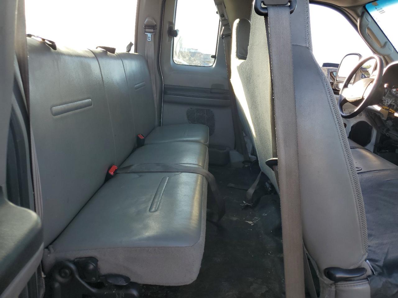 2005 Ford F250 Super Duty VIN: 1FTSX21585EC54897 Lot: 89502955