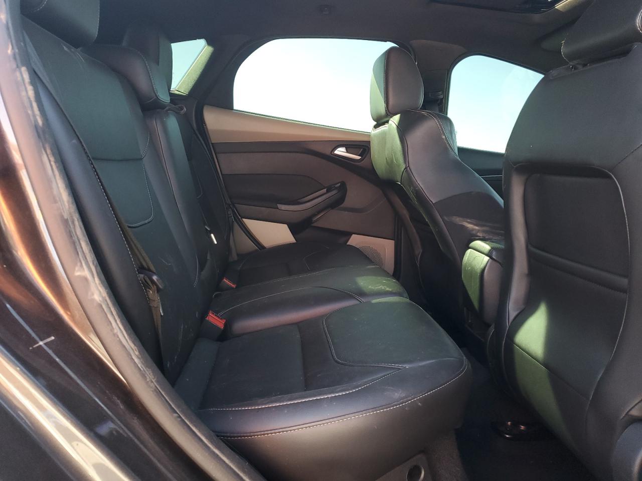 2017 Ford Focus St VIN: 1FADP3L92HL308621 Lot: 86246895