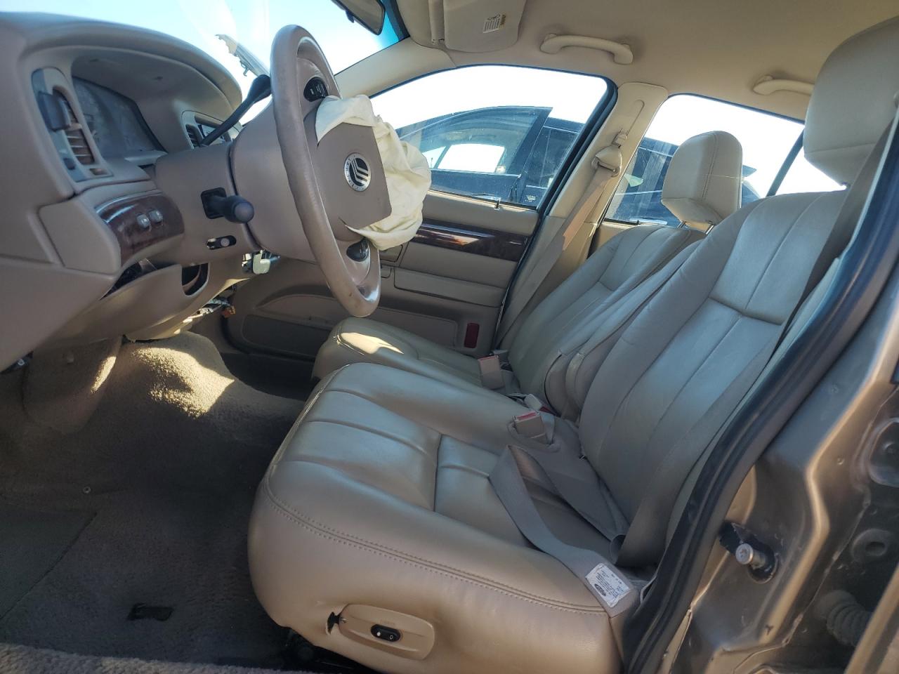 2004 Mercury Grand Marquis Gs VIN: 2MEFM74W14X665050 Lot: 86683205