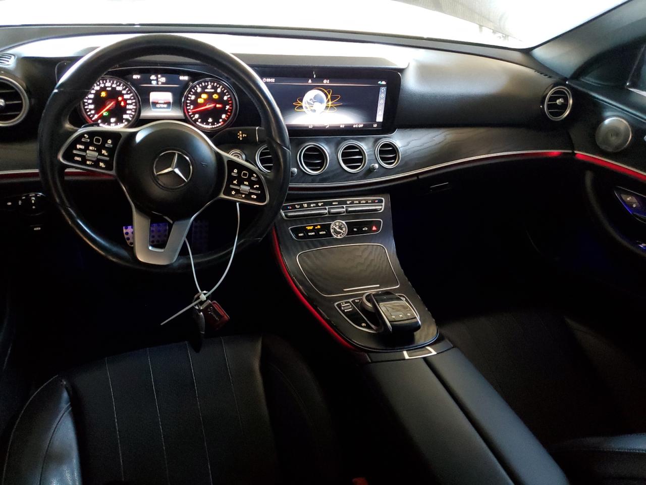 V (W213, S213, C238) V (W213, S213, C238)