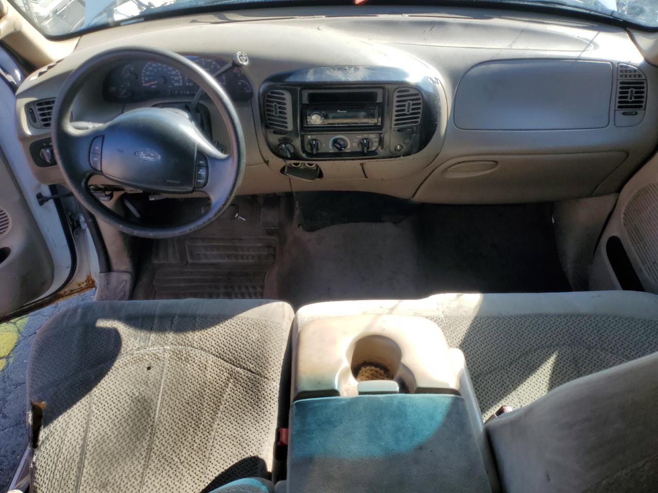 2000 Ford F150 VIN: 1FTRX18L3YKA63200 Lot: 87475665