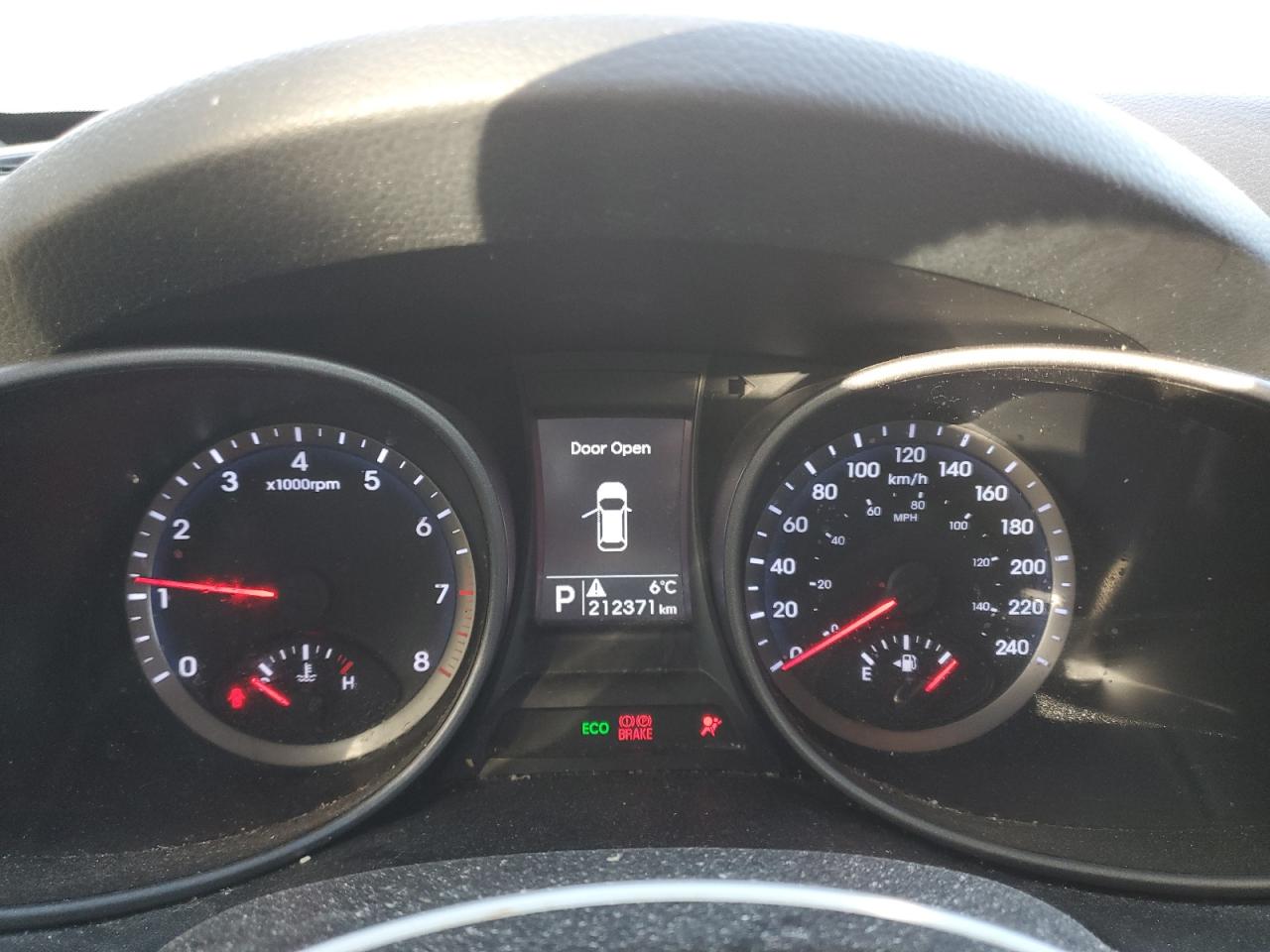 2015 Hyundai Santa Fe Sport VIN: 5XYZU3LB1FG261991 Lot: 84738725