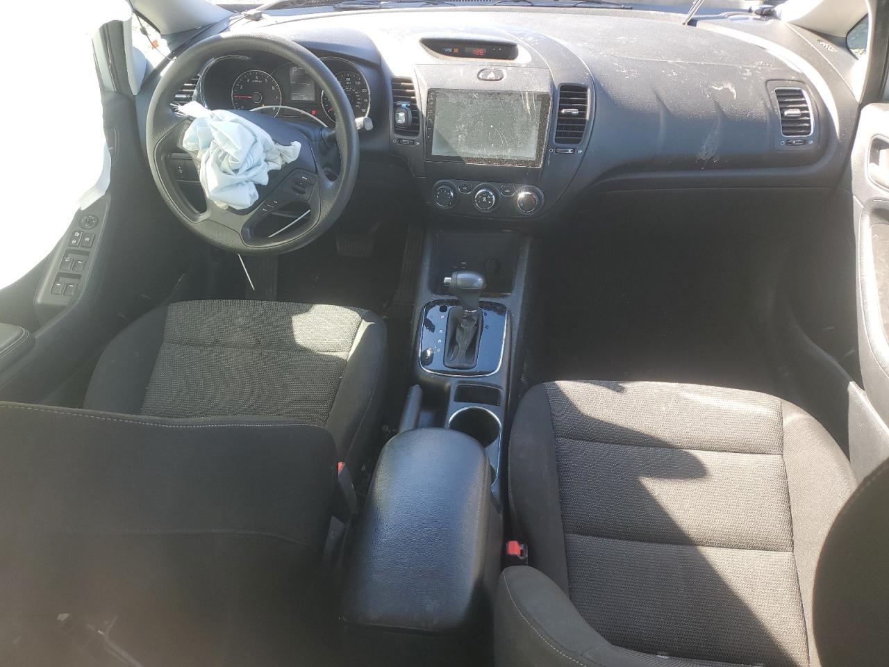 2017 Kia Forte Lx VIN: 3KPFK4A72HE066897 Lot: 89691985