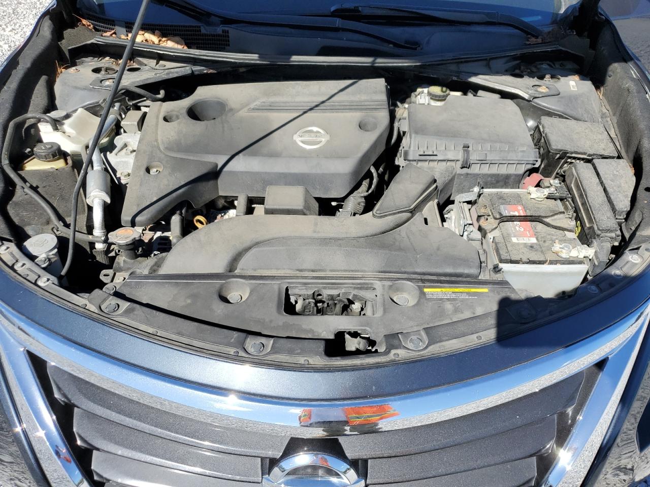 2015 Nissan Altima 2.5 VIN: 1N4AL3APXFN334207 Lot: 82382015