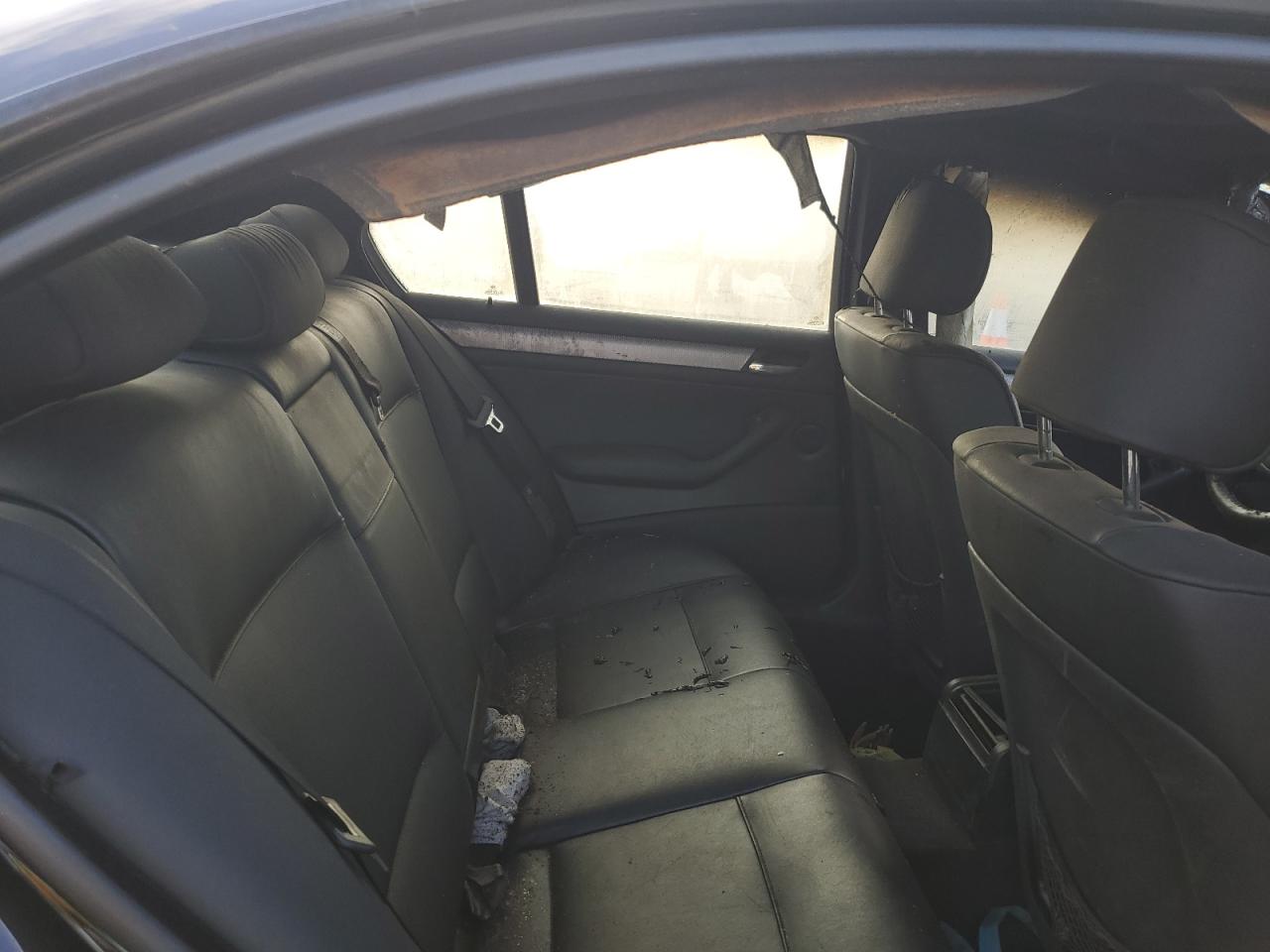 2003 BMW 330 I VIN: WBAEV53483KM03765 Lot: 85162925