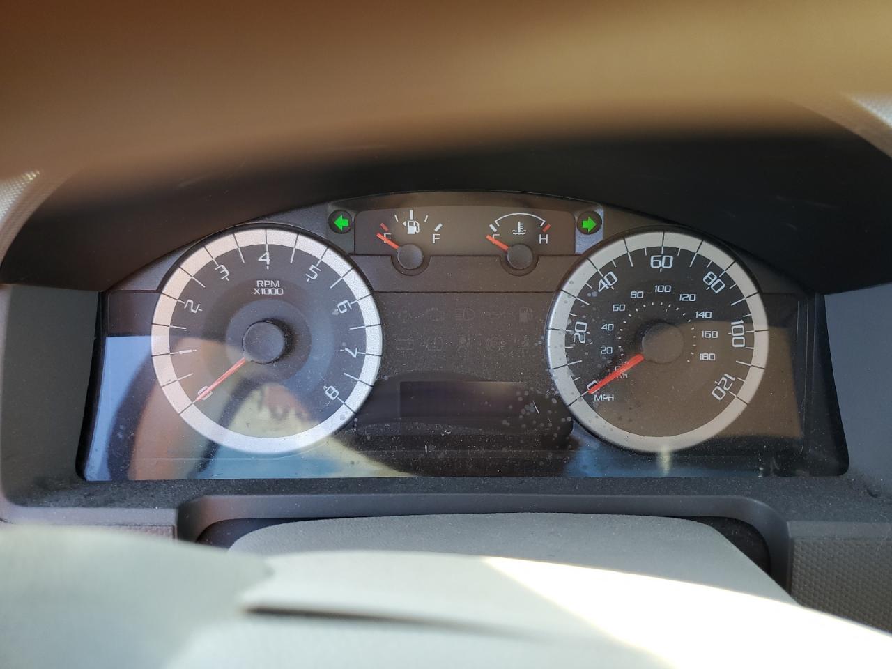 2011 Ford Escape Xls VIN: 1FMCU0C78BKC40233 Lot: 85673335