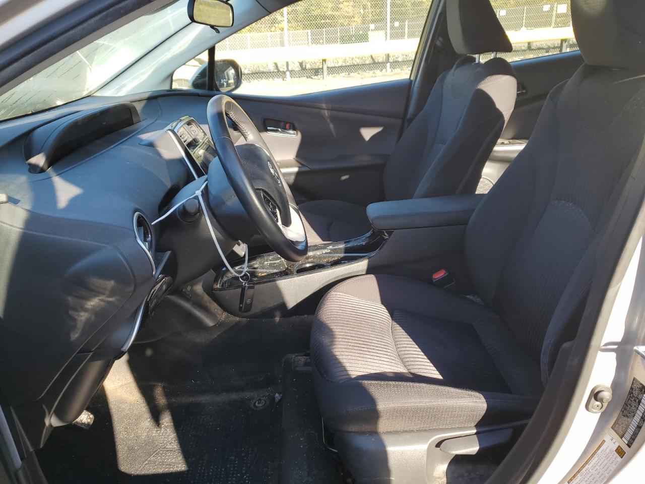 2018 Toyota Prius Prime VIN: JTDKARFP1J3087437 Lot: 85847095