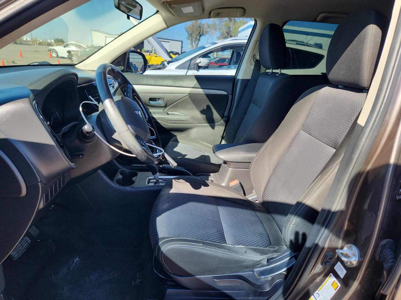 2016 Mitsubishi Outlander Se VIN: JA4AD3A33GZ018821 Lot: 82505815