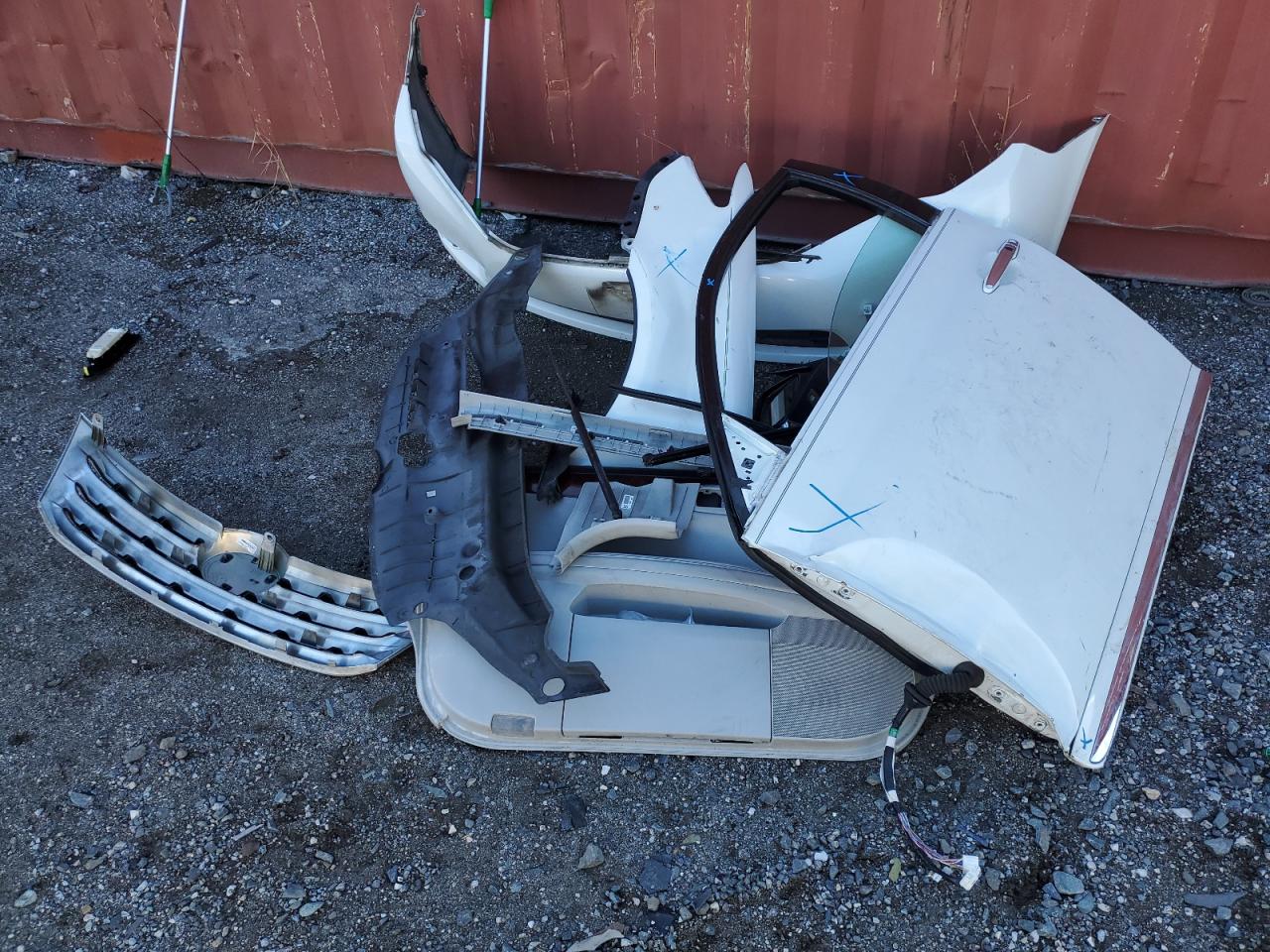 2011 Toyota Avalon Base VIN: 4T1BK3DB1BU435388 Lot: 85915365