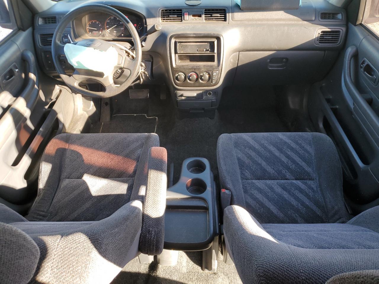 2000 Honda Cr-V Lx VIN: JHLRD1849YC026490 Lot: 82296575