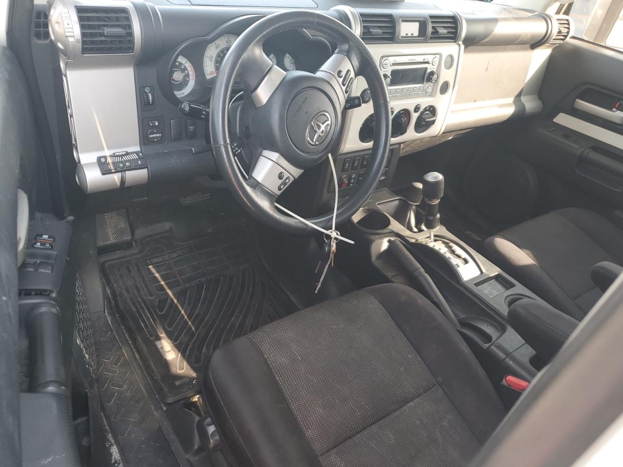 2014 Toyota Fj Cruiser VIN: JTEBU4BF4EK207407 Lot: 70726875