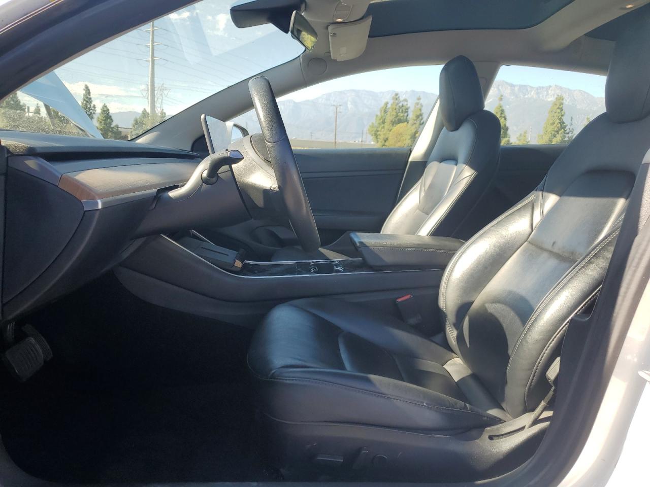 2020 Tesla Model 3 VIN: 5YJ3E1EAXLF740229 Lot: 84297475