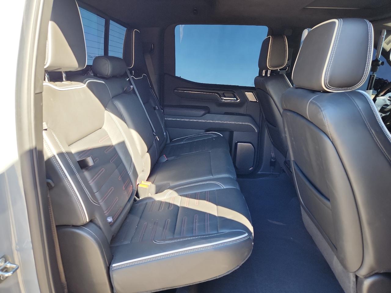 2024 GMC Sierra K1500 At4X VIN: 3GTUUFEL4RG242746 Lot: 90822715