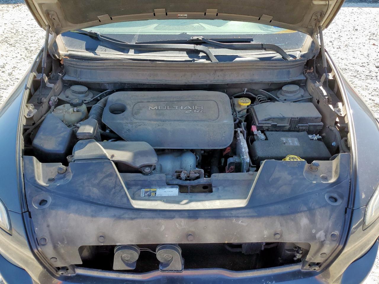 2015 Jeep Cherokee Latitude VIN: 1C4PJMCB0FW734465 Lot: 85425285