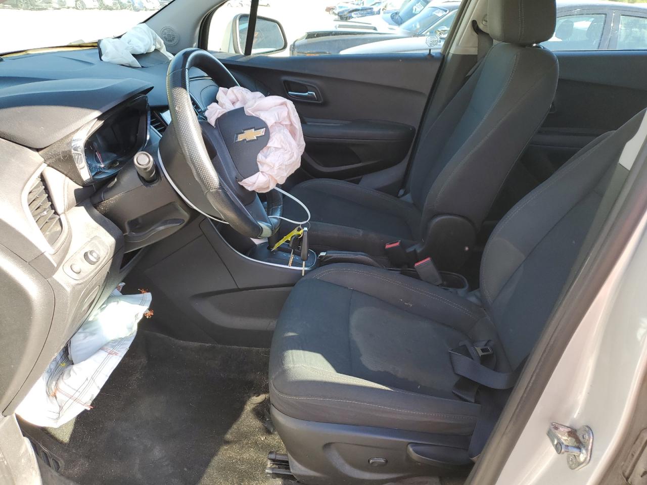 2019 Chevrolet Trax Ls VIN: 3GNCJNSB9KL270427 Lot: 81367075