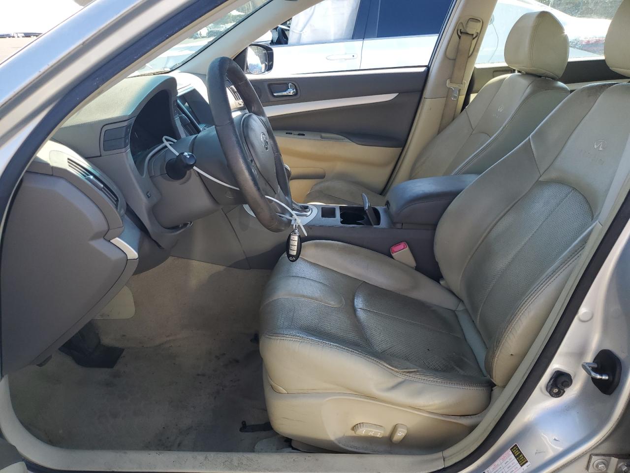 2009 Infiniti G37 Base VIN: JNKCV61E29M301515 Lot: 85942905