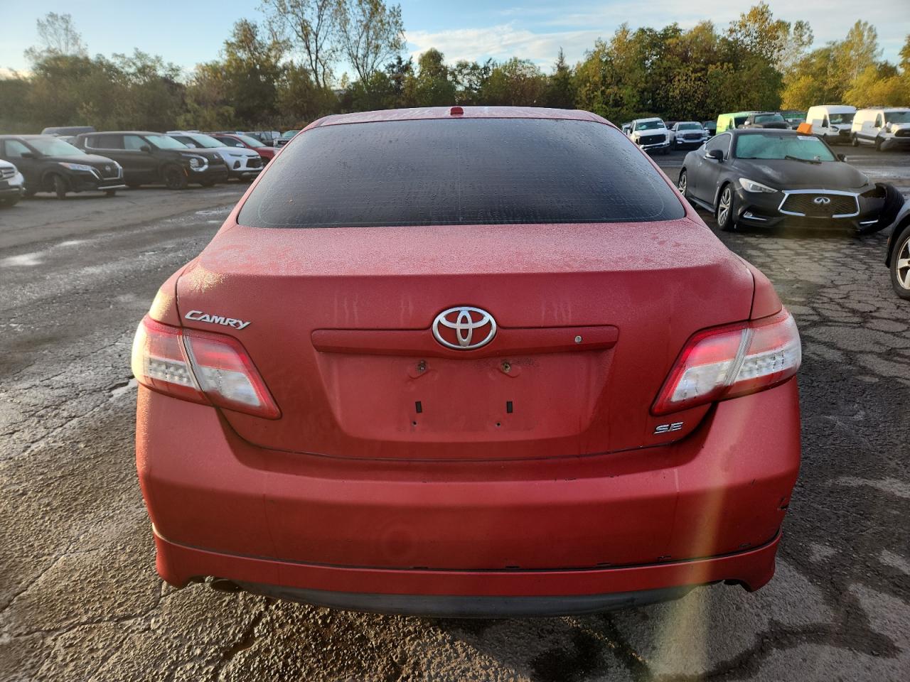 2010 Toyota Camry Base VIN: 4T1BF3EKXAU505567 Lot: 82516575