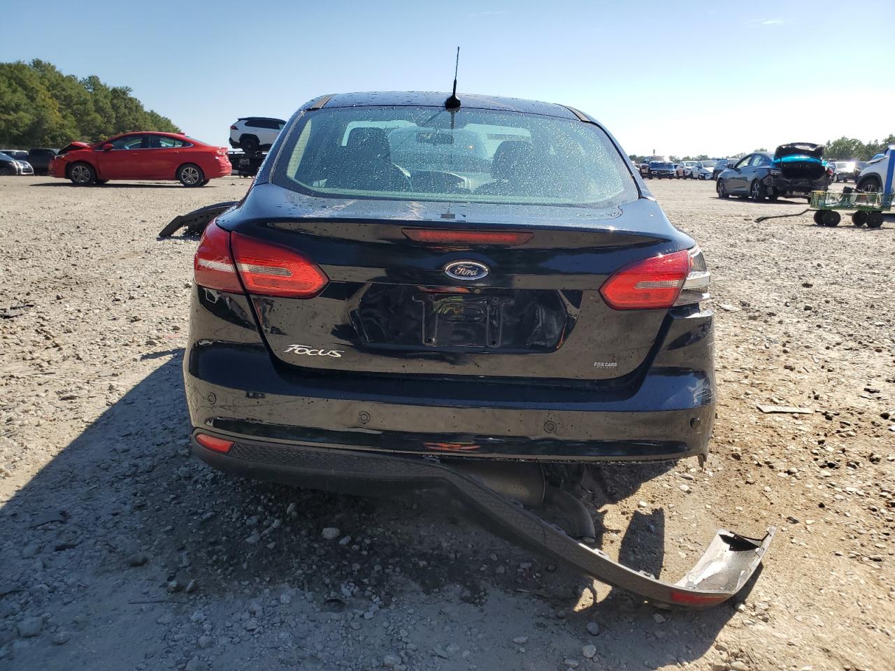 2016 Ford Focus Se VIN: 1FADP3F27GL248199 Lot: 84779785