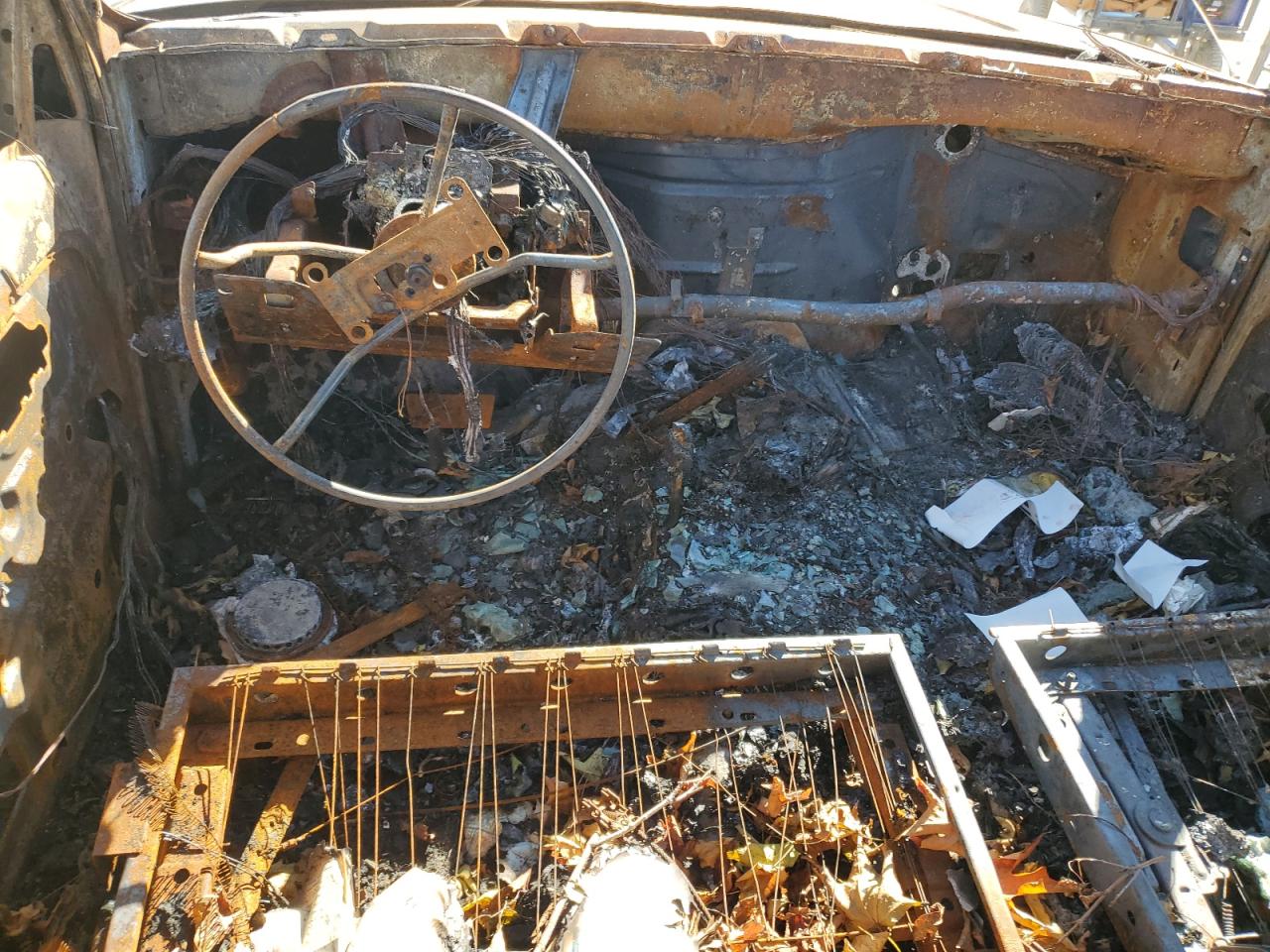 1995 Chevrolet Gmt-400 K2500 VIN: 1GCFK24K5SZ228635 Lot: 82758675