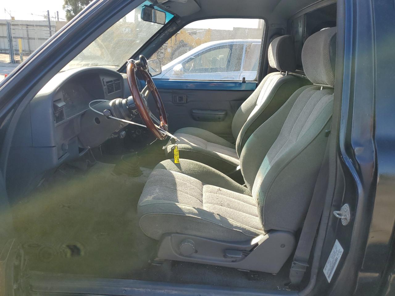 1991 Toyota Pickup 1/2 Ton Short Wheelbase VIN: JT4RN81A6M0070753 Lot: 82228175