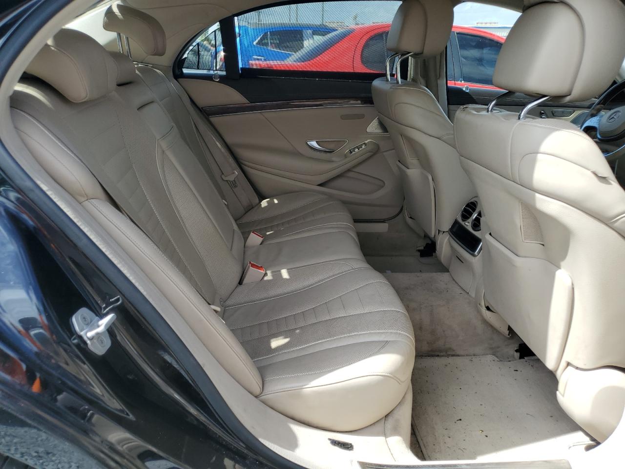2015 Mercedes-Benz S 550 VIN: WDDUG8CBXFA180802 Lot: 84802305