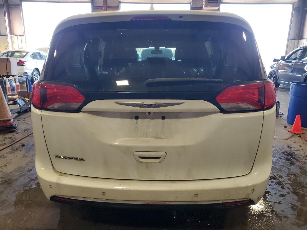 2020 Chrysler Pacifica Touring L VIN: 2C4RC1BG0LR176782 Lot: 69940185