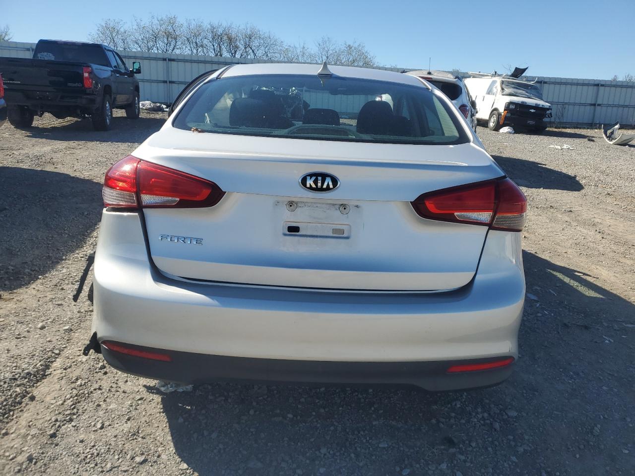 2017 Kia Forte Lx VIN: 3KPFK4A72HE066897 Lot: 89691985