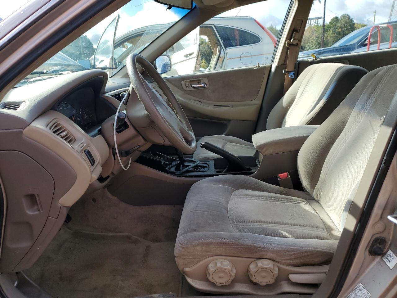 1999 Honda Accord Lx VIN: 1HGCG5641XA161365 Lot: 90614115