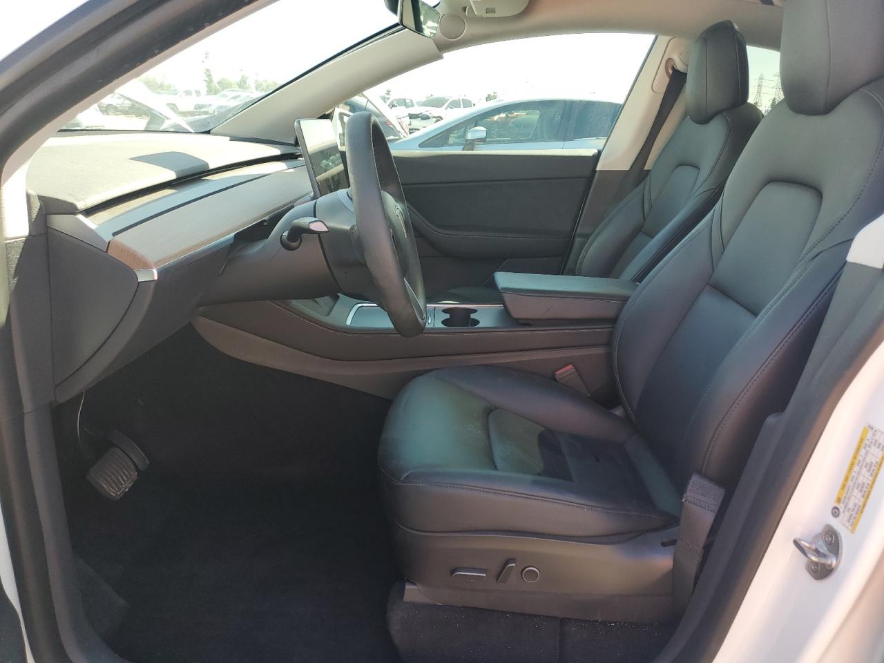 2022 Tesla Model Y VIN: 7SAYGDEE5NF351640 Lot: 87312145