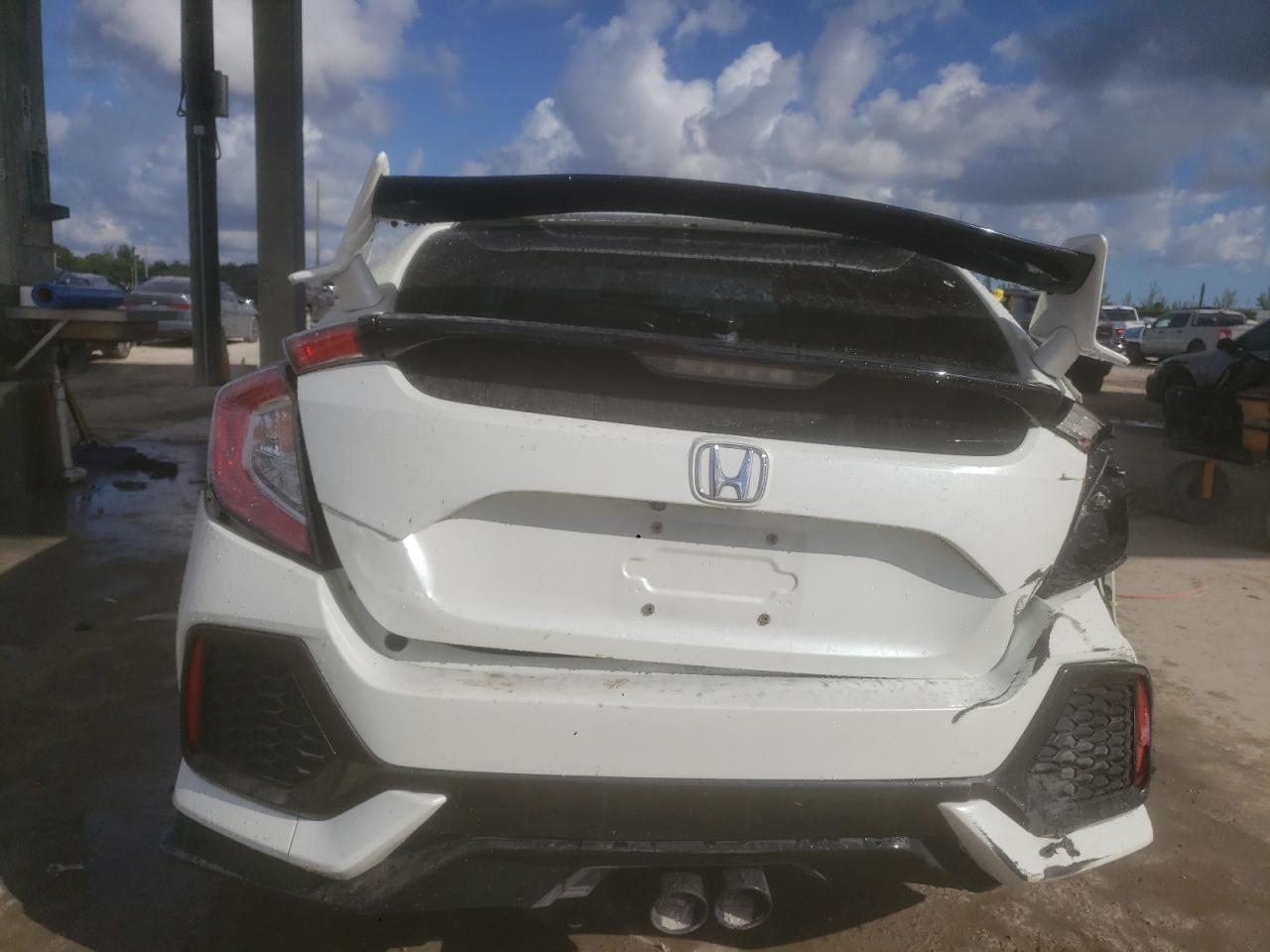 2018 Honda Civic Sport VIN: SHHFK7G41JU228600 Lot: 82638575