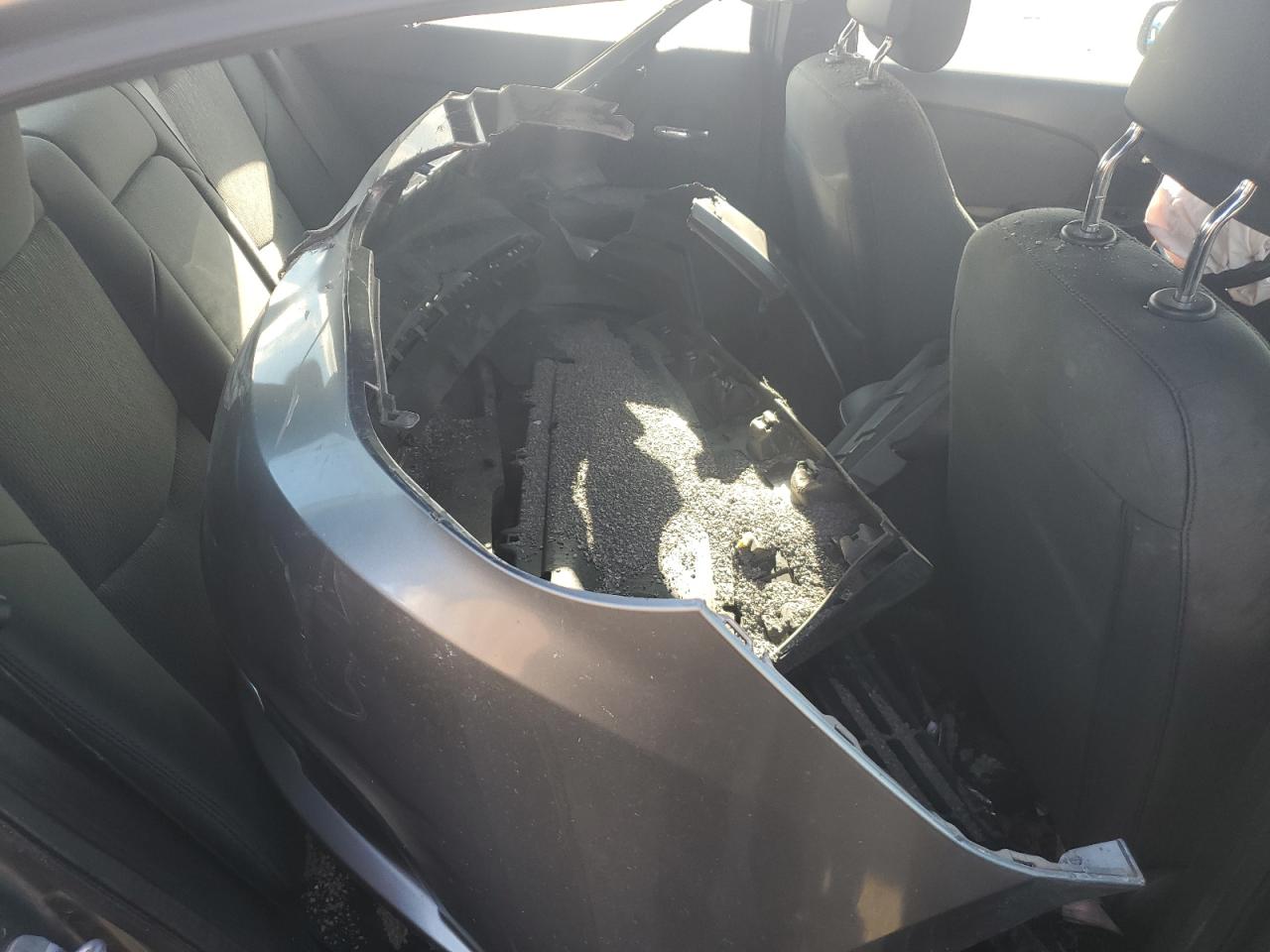 2011 Chrysler 200 Touring VIN: 1C3BC1FBXBN589955 Lot: 90520285