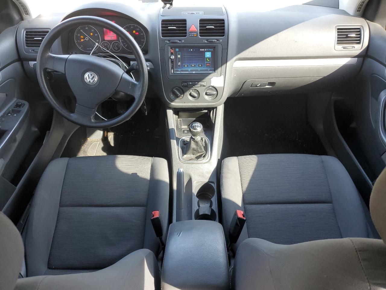 2008 Volkswagen Rabbit VIN: WVWAA71K08W157434 Lot: 84986855