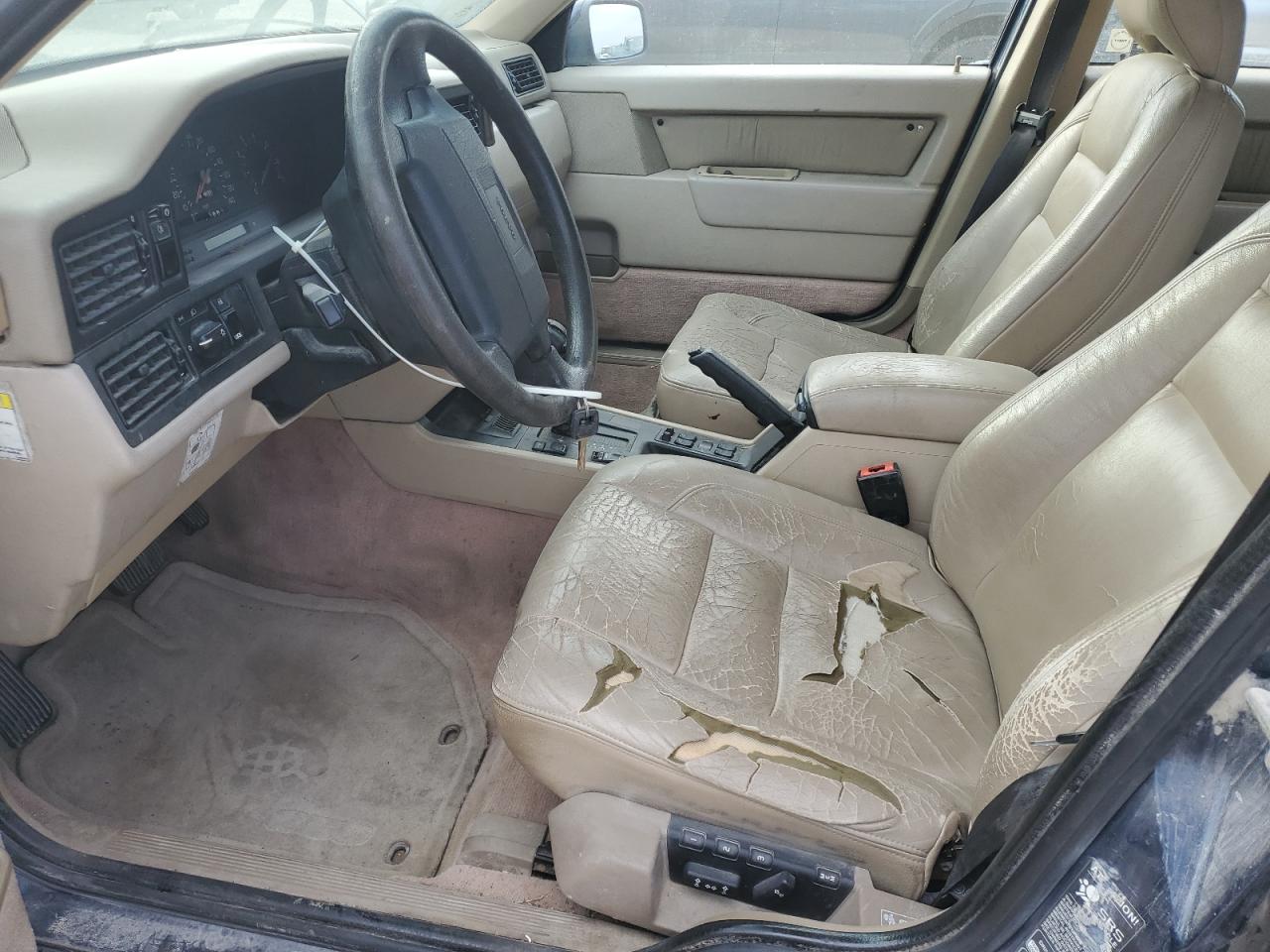 1996 Volvo 850 Base VIN: YV1LW5512T2186363 Lot: 87100965