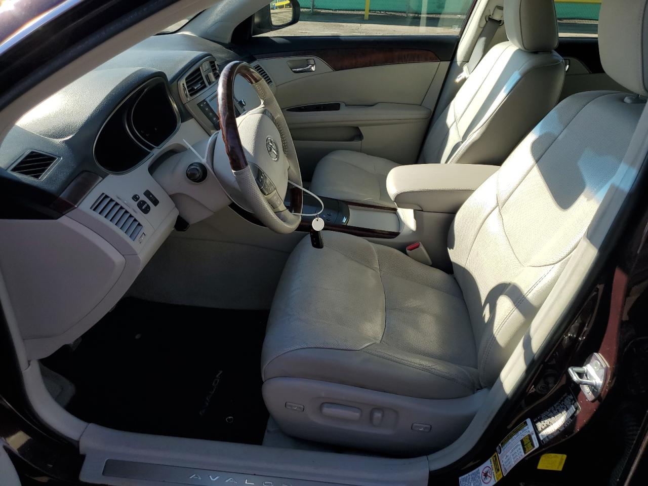 2011 Toyota Avalon Base VIN: 4T1BK3DB8BU421049 Lot: 84801565