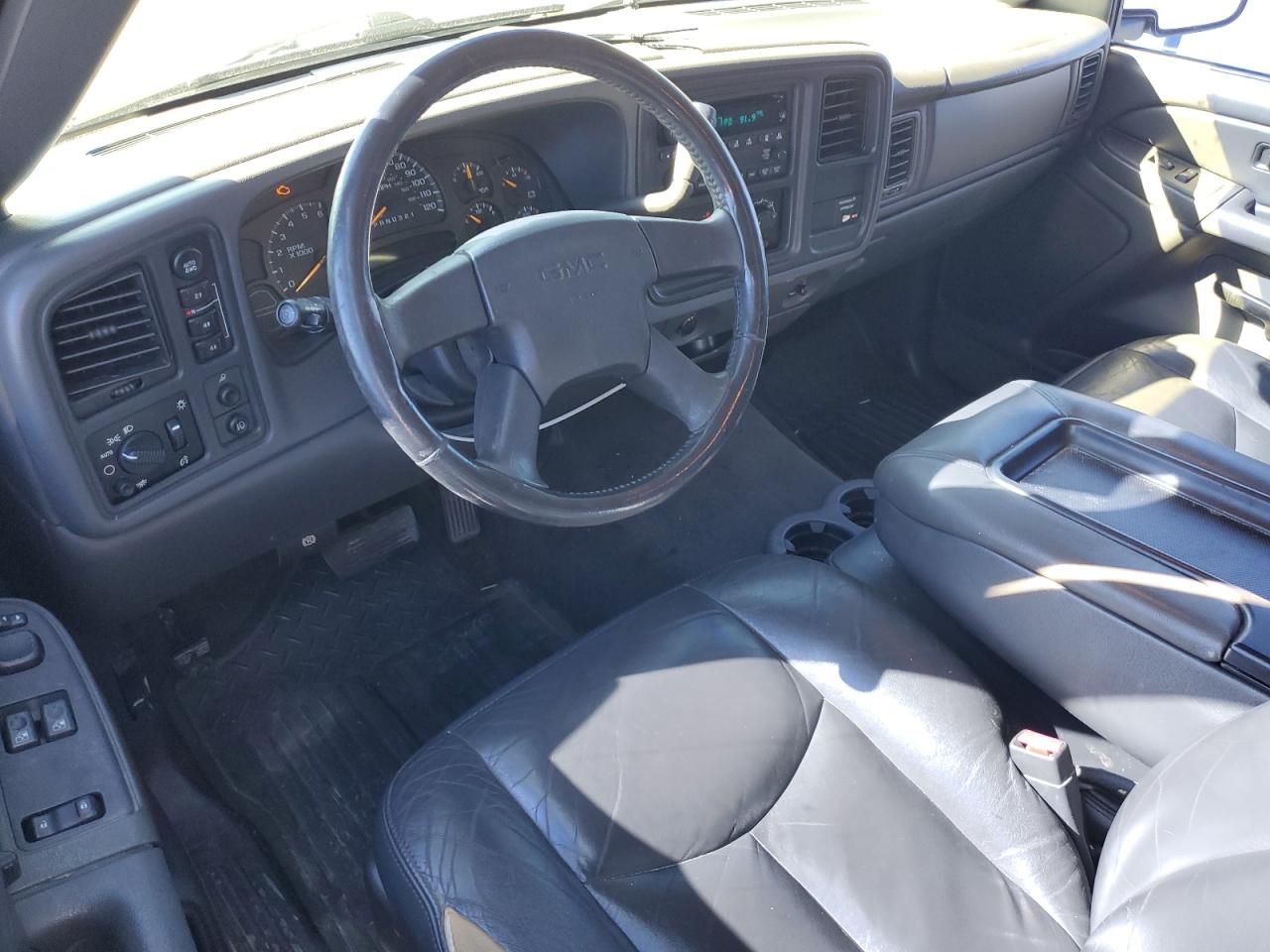 2004 GMC New Sierra K1500 VIN: 2GTEK19T041278717 Lot: 85389975