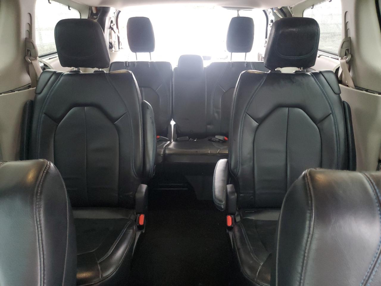 2021 Chrysler Pacifica Touring L VIN: 2C4RC1BG9MR574431 Lot: 82447795