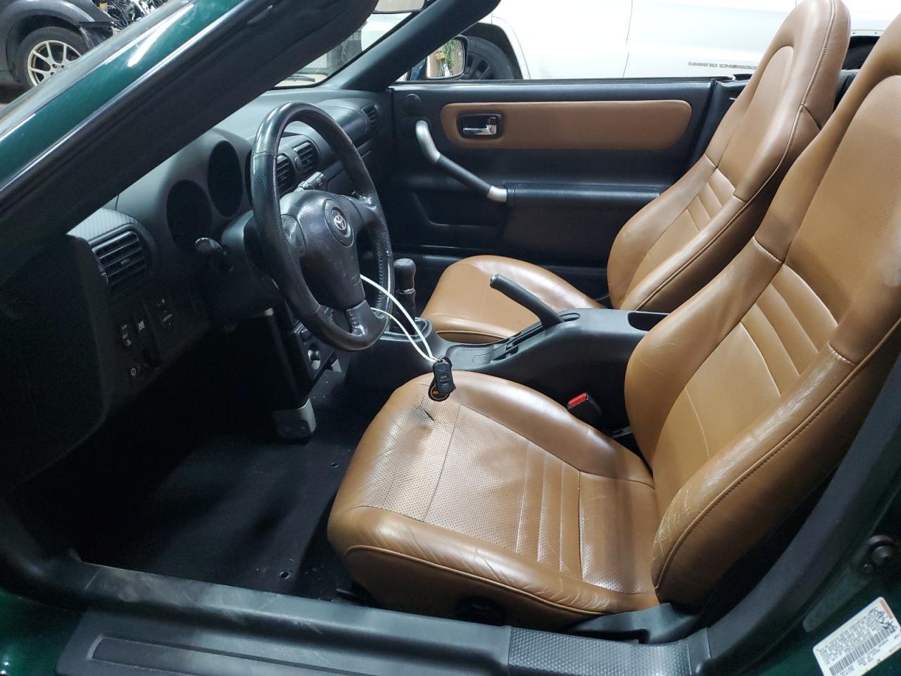 2002 Toyota Mr2 Spyder VIN: JTDFR320220053168 Lot: 81937255