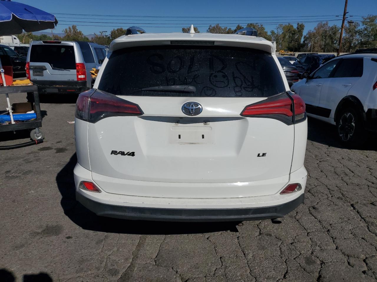 2017 Toyota Rav4 Le VIN: 2T3ZFREV5HW372634 Lot: 82633815