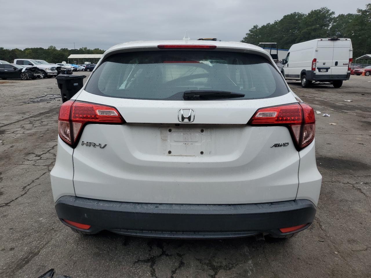 2018 Honda Hr-V Lx VIN: 3CZRU6H32JM703086 Lot: 82182135