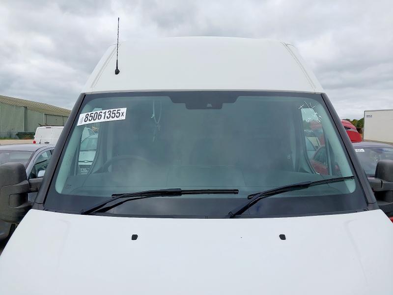 2016 IVECO DAILY 35S13 MWB 