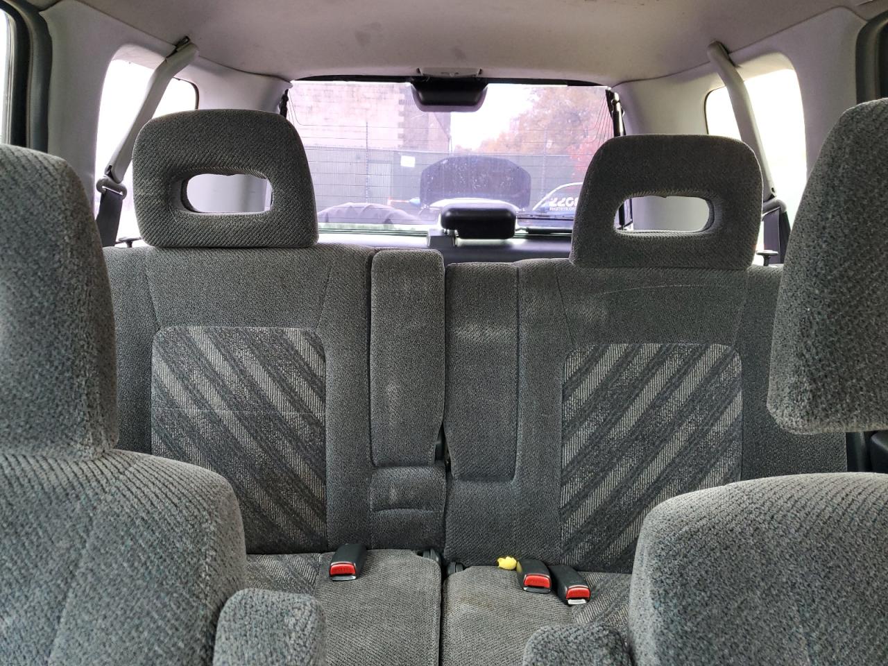 2000 Honda Cr-V Ex VIN: JHLRD1865YC038623 Lot: 90358255