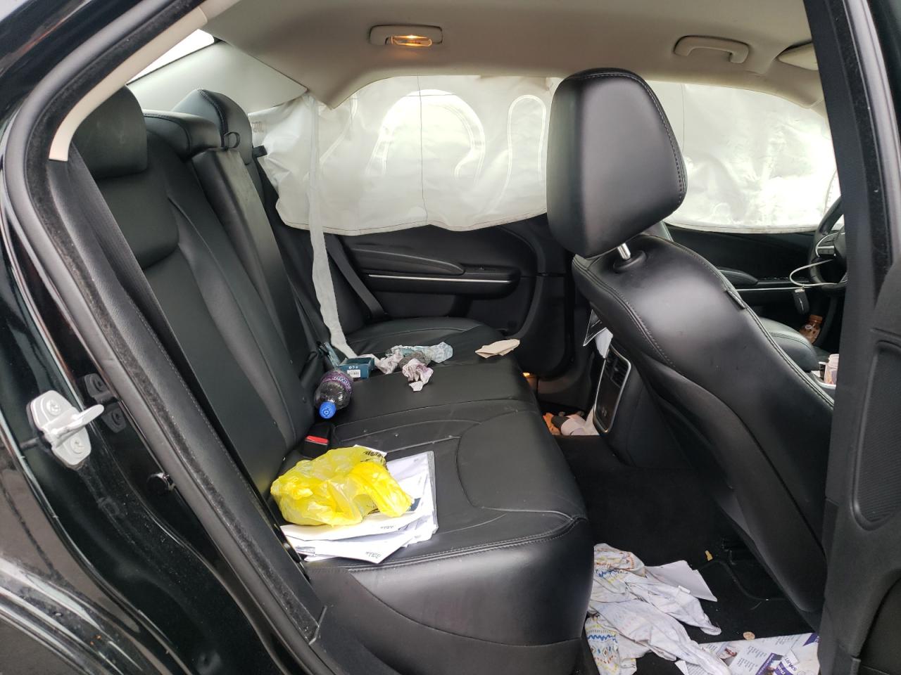 2015 Chrysler 300 Limited VIN: 2C3CCAAG6FH763431 Lot: 82339905