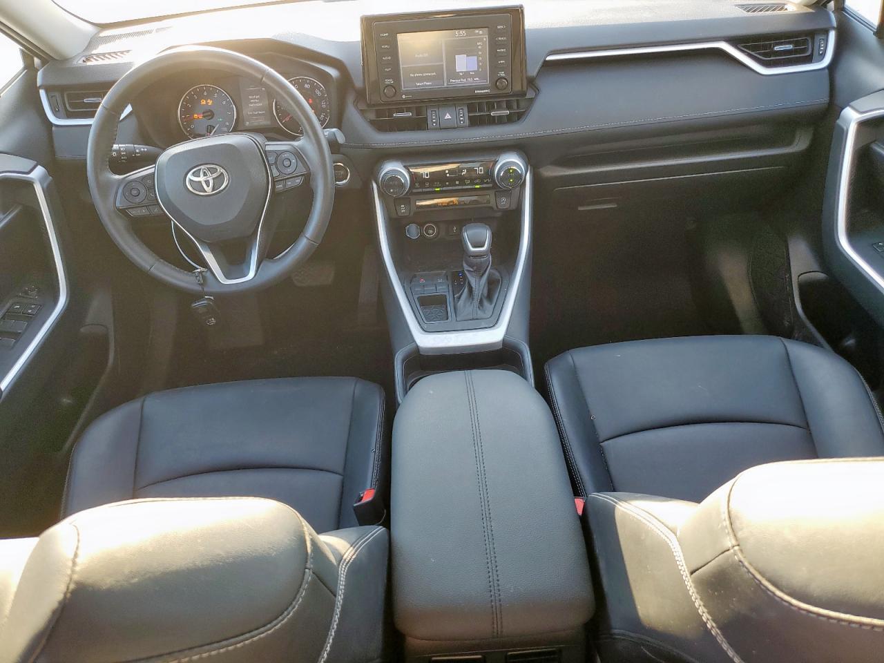 2021 Toyota Rav4 Xle Premium VIN: 2T3C1RFV4MC172875 Lot: 82243455