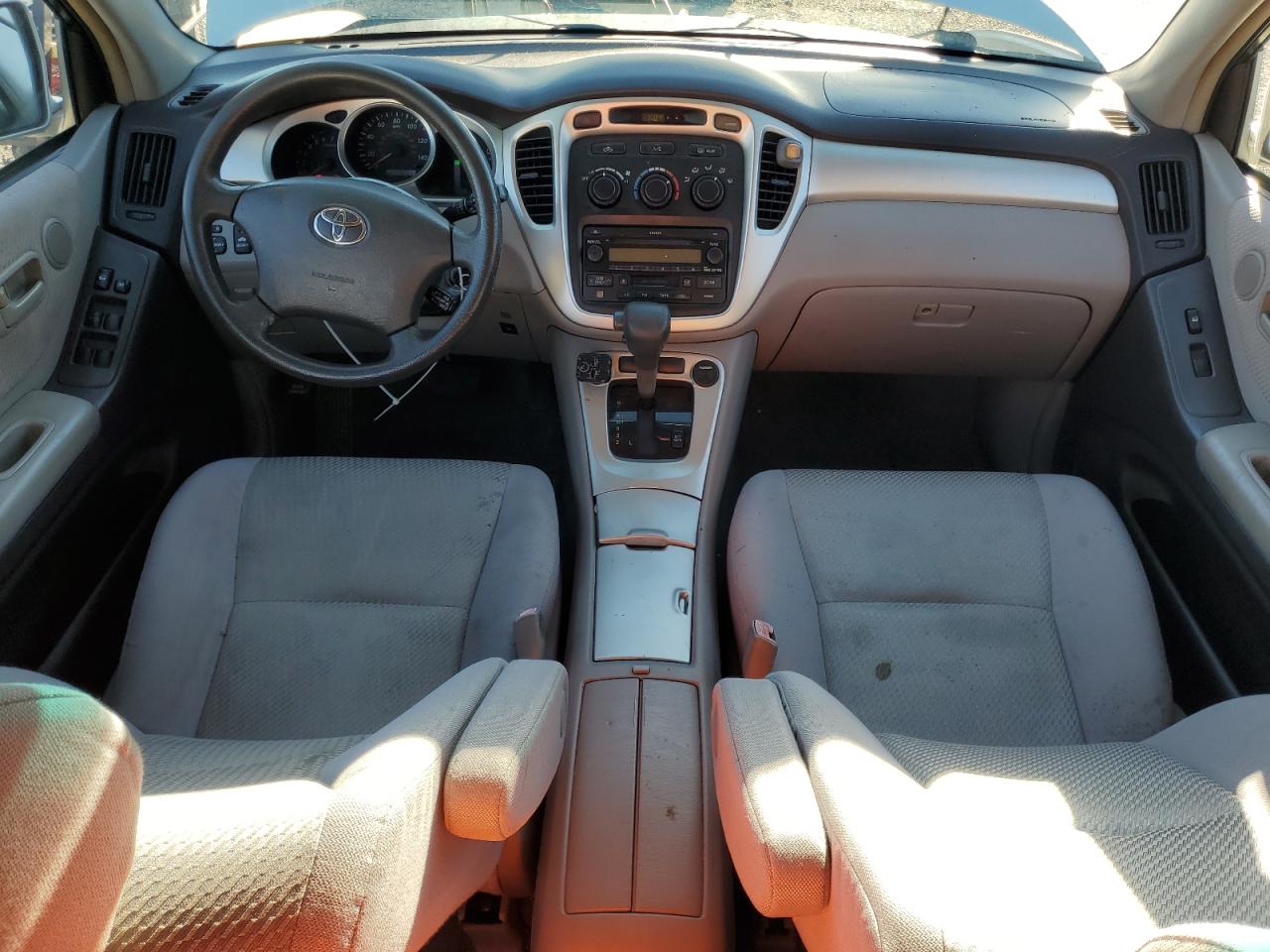 2004 Toyota Highlander Base VIN: JTEDP21A740024247 Lot: 84985995