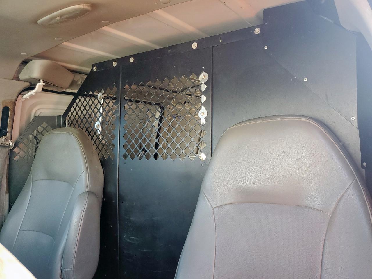 2008 Ford Econoline E250 Van VIN: 1FTNE24W18DA31392 Lot: 84481345